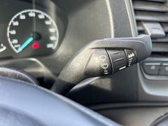 Fahrzeugabbildung Roller Team Kronos 295 TL Hub-Bett SAT TV 5 Schlafplätze