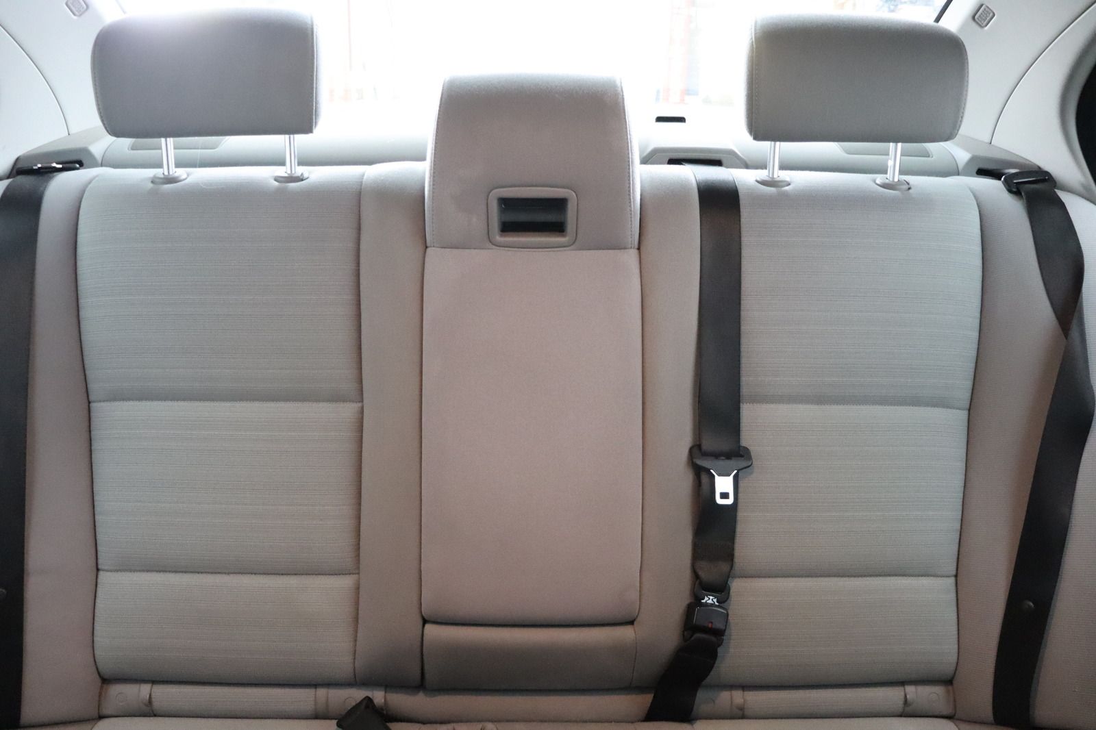 Fahrzeugabbildung BMW 523 i * Sitzhzg. * Klimaautomatik * PDC