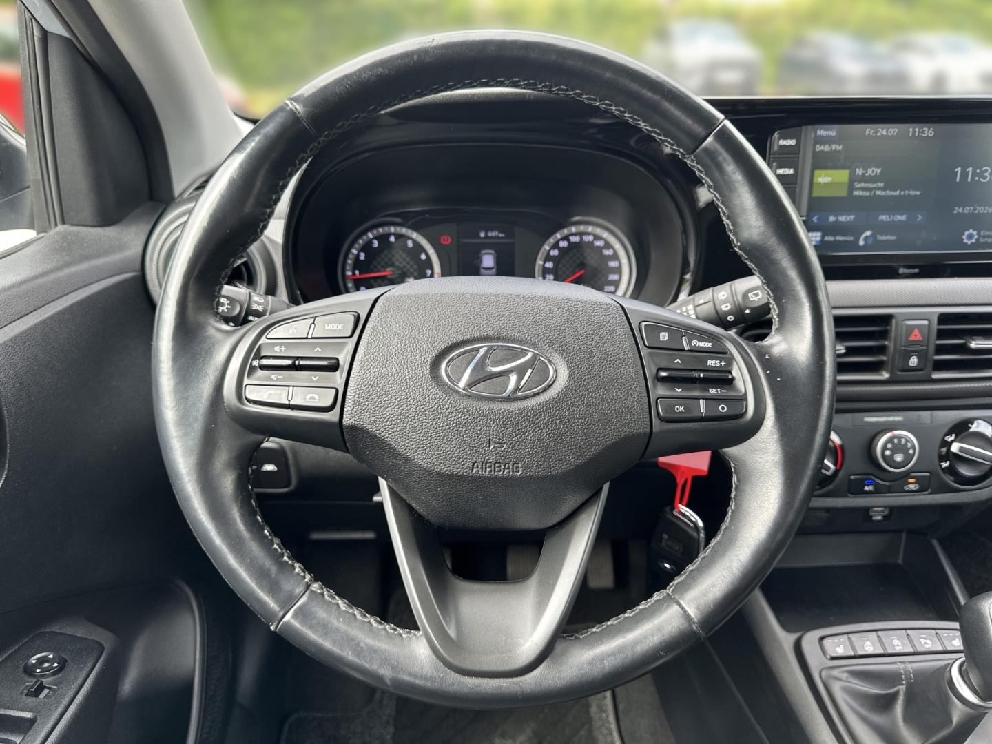 Hyundai i10 Trend 1.0 RFK SHZ LenkradHZG Allwetter Klima, миниатюра 7