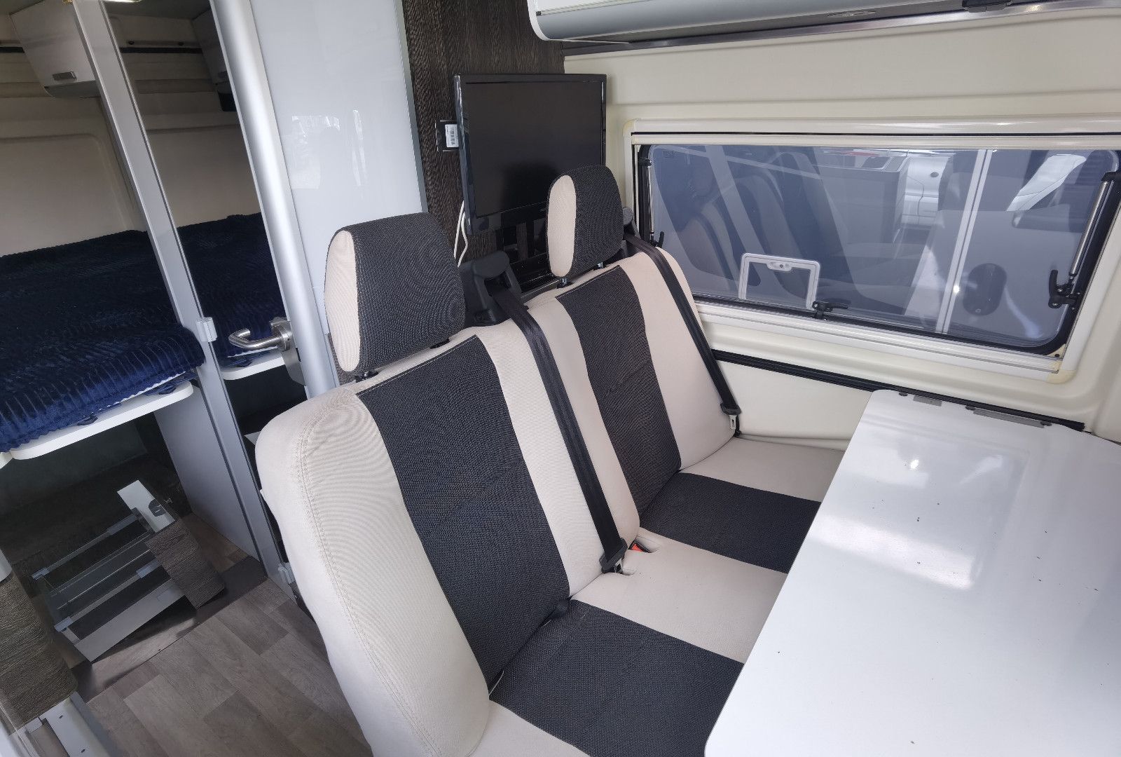 Fahrzeugabbildung Westfalia Columbus 640 E