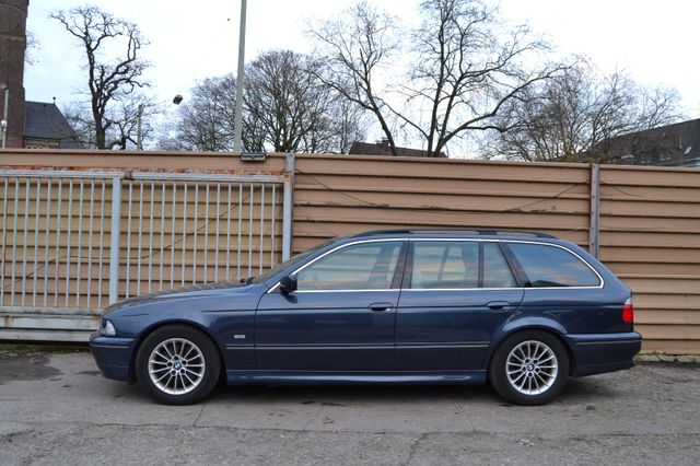 BMW 5 Touring 530i Exclusive*2.HAND*LEDER*XENON*PDC*