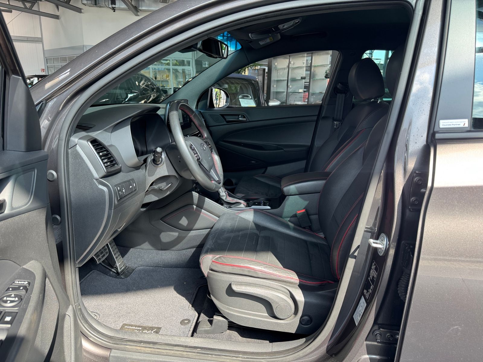 Fahrzeugabbildung Hyundai TUCSON N Line 2WD LED NAVI ALU