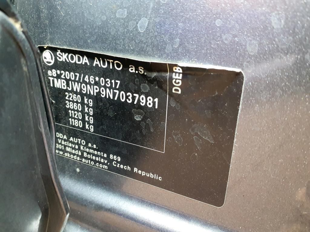 Skoda Superb iV Combi Ambition 1.4 TSI 160kW AHK*Pano