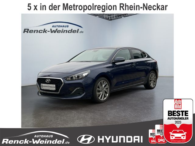 Hyundai i30 Fastback Style 1.6 CRDi Apple CarPlay Androi