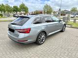 Skoda Superb 2.0 TDI SCR DSG L&K Combi L&K Premium 