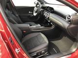 Mercedes-Benz A 220 d +AMGAdvancedPlus+19Z+Night+Pano+AHK+360 - gebrauchte Mercedes-Benz A 220 aus dem Jahr 2024