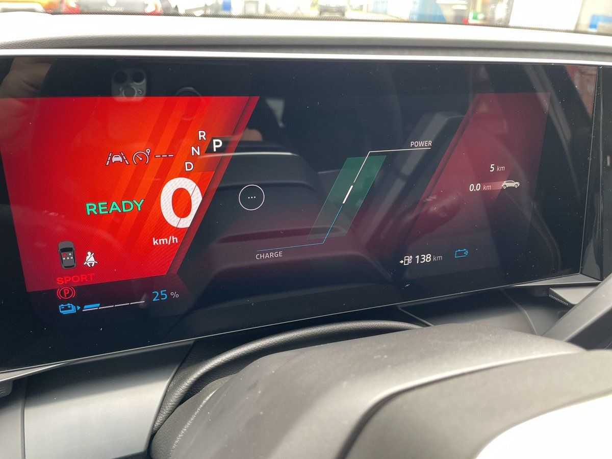 Renault Scenic E-TECH - Bild 16