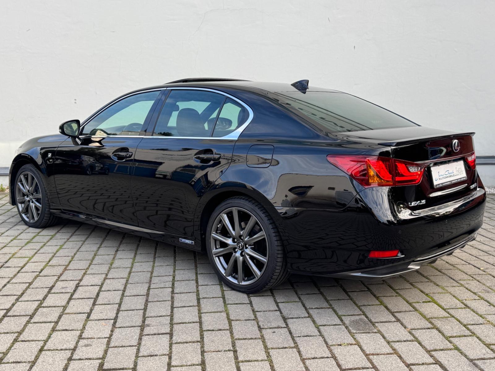 Lexus GS 450h F Sport 345 ch Hybride • Mark Levinson • Toit ouvrant • 4 roues directrices • Sièges ventilés