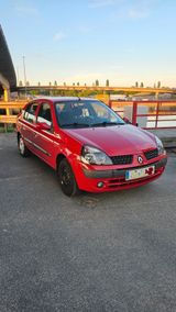 Renault Clio Emotion 1.2 16V Emotion - Renault Clio aus 2004: 1.2