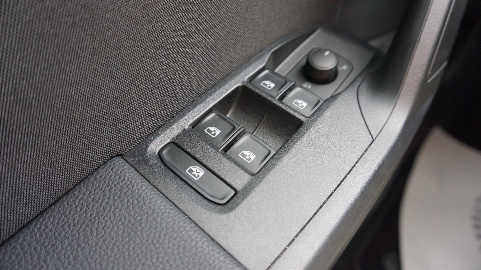 Fahrzeugabbildung SEAT Ibiza FR, Full Link, LED, PDC, Touch, SHZ, Sport