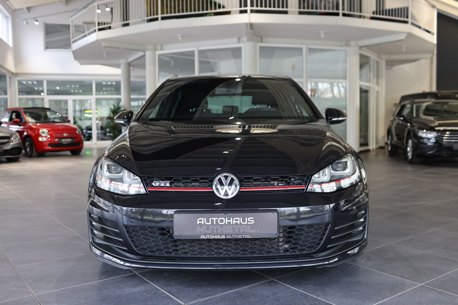 Volkswagen Golf VII 2,0 GTI BMT SCHALTER / 2. BESITZ foto 2