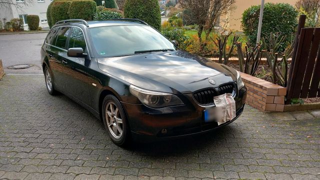 BMW 520d Touring E61