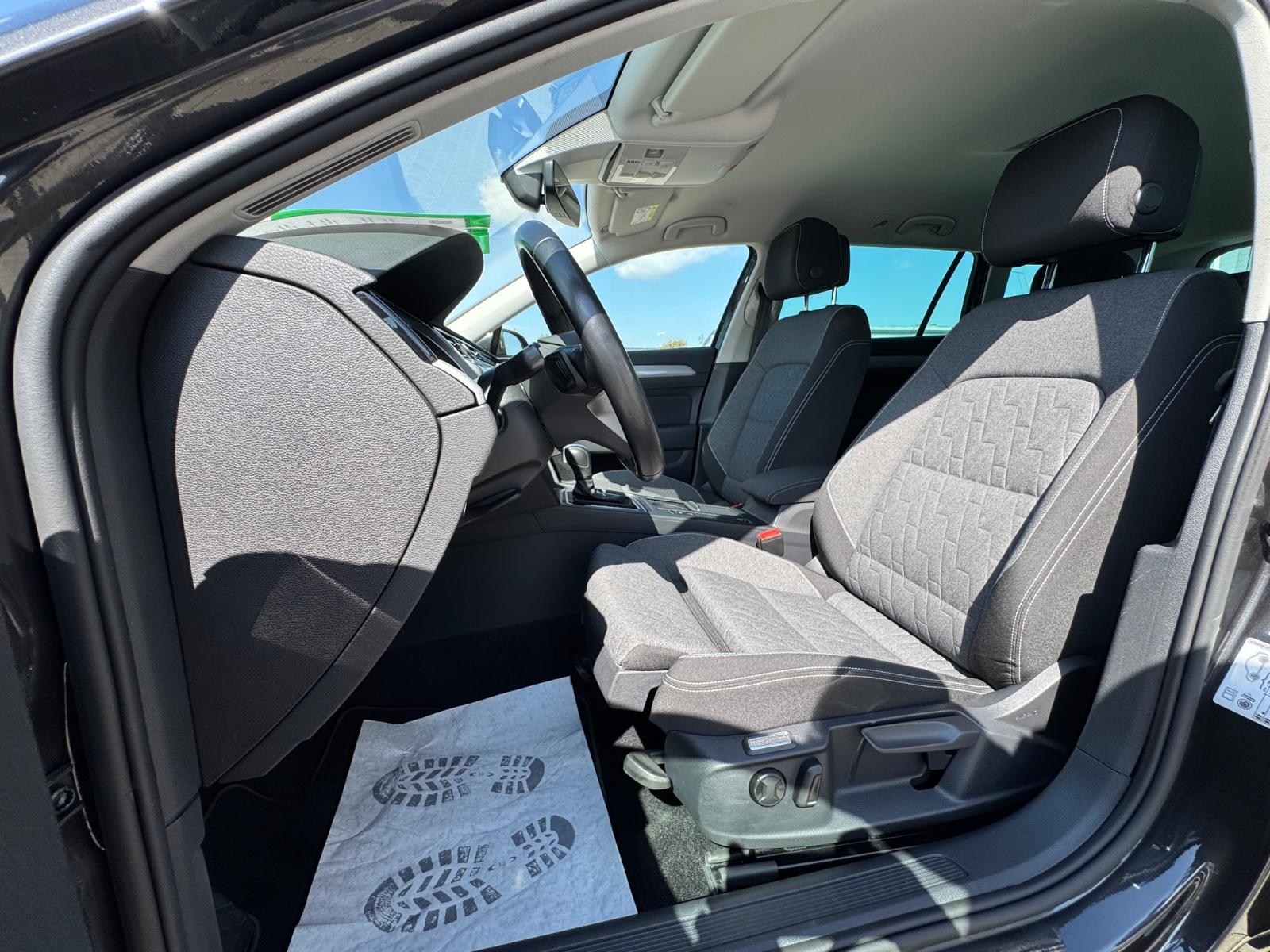 Volkswagen Passat Business, миниатюра 10
