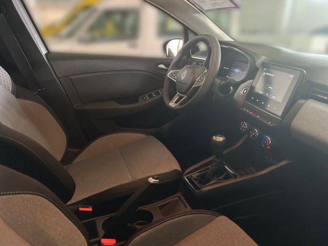 Fahrzeugabbildung Renault Clio V Evolution TCe 90 KLIMA+SHZ+KAMERA+KEYLESS