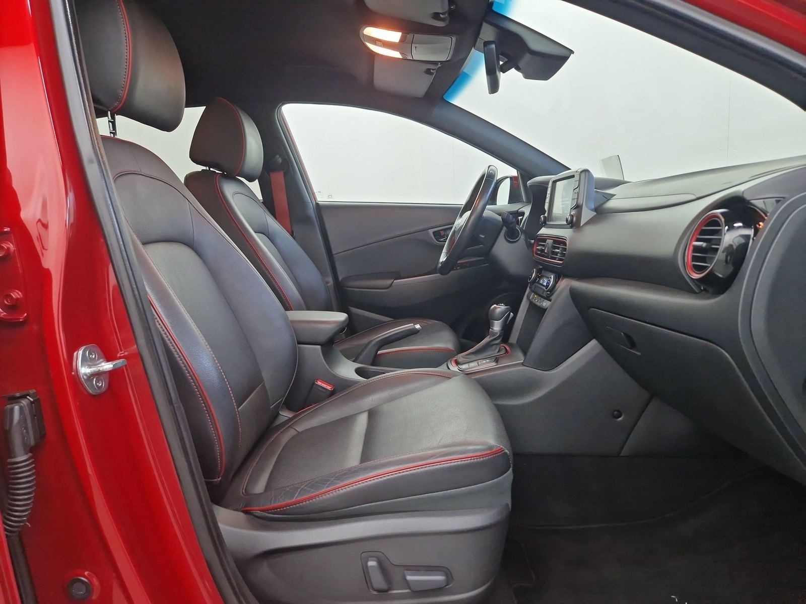 HYUNDAI Kona KONA 1.6 T-GDI Unique Plus 2WD Automatik – Bild 12
