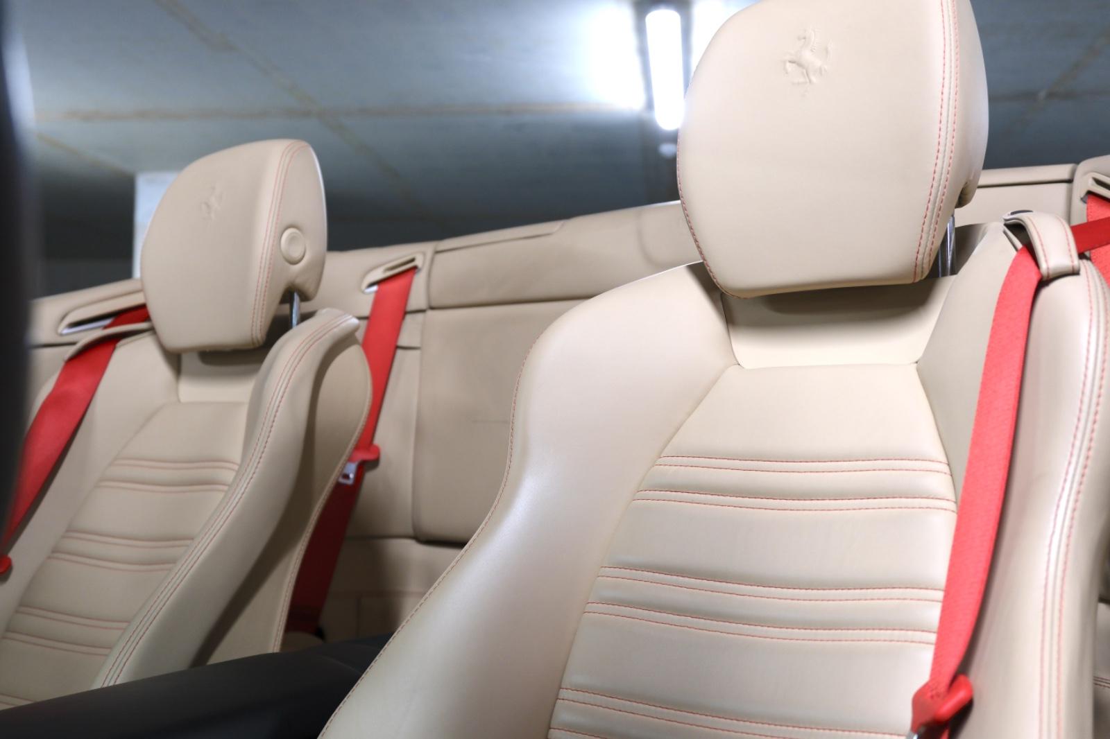 Car Image 32
