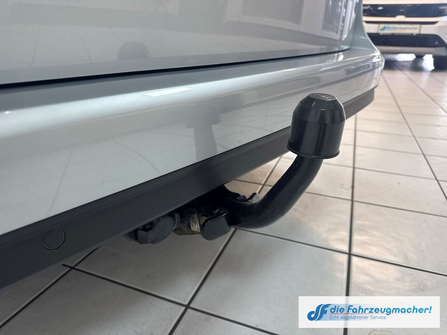 Fahrzeugabbildung Mercedes-Benz Citan Kombi 113 Tourer AHK DAB SHZ Totwi Spur.Ve
