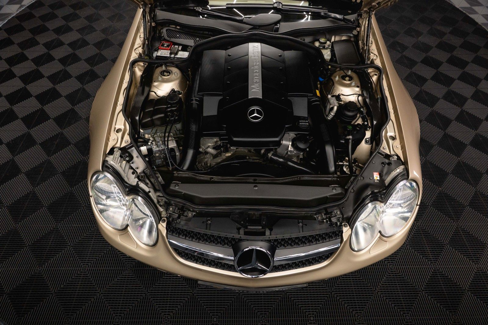 Fahrzeugabbildung Mercedes-Benz SL 500 V8 AMG *Unfallfrei*TÜV NEU*Scheckheft*ABC