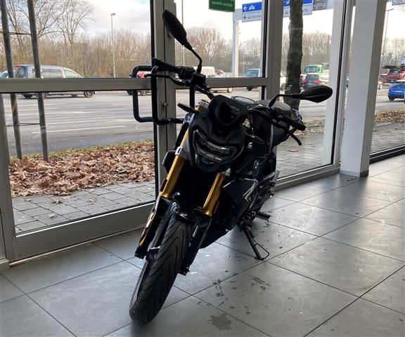 BMW G 310 R