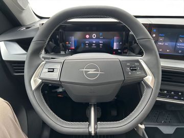 Opel Frontera 1.2 GS Kam.+KeyLess+Navi+SHZ+PDC