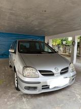 Nissan Almera Tino - Nissan Almera Tino Kombi Gebrauchtwagen