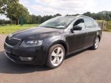 Skoda Octavia Combi 1.8 TSI DSG 4x4 Elegance,Bi-Xenon - Skoda Octavia mit Benzin-Antrieb: Allradantrieb, Kombi, 1.8