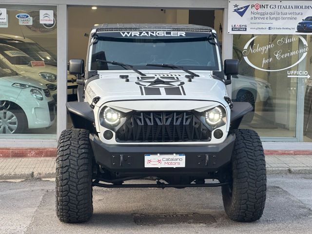 Jeep Wrangler 2.8 CRD DPF Sahara Auto