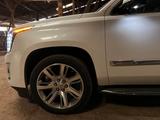 Cadillac Escalade 6.2 V8 Premium Autom. Premium - Cadillac Escalade Benzin Gebrauchtwagen
