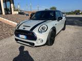MINI Cooper SD 2.0 Cooper SD aut. Hype 5 porte - weiße MINI Cooper SD