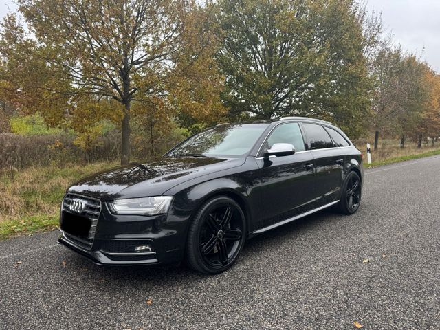 Audi S4 Facelift, Mod.2014, 2.Hand, lücken...