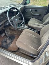 BMW 525 e - BMW aus 1985