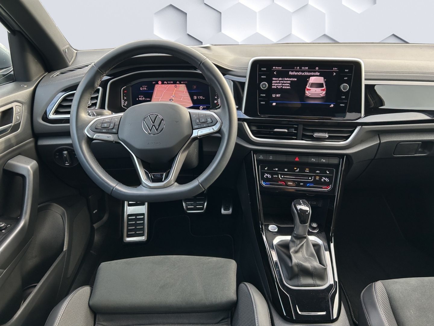 T-Roc R-Line 1.5 l TSI OPF 110 kW DSG AHZV Matri