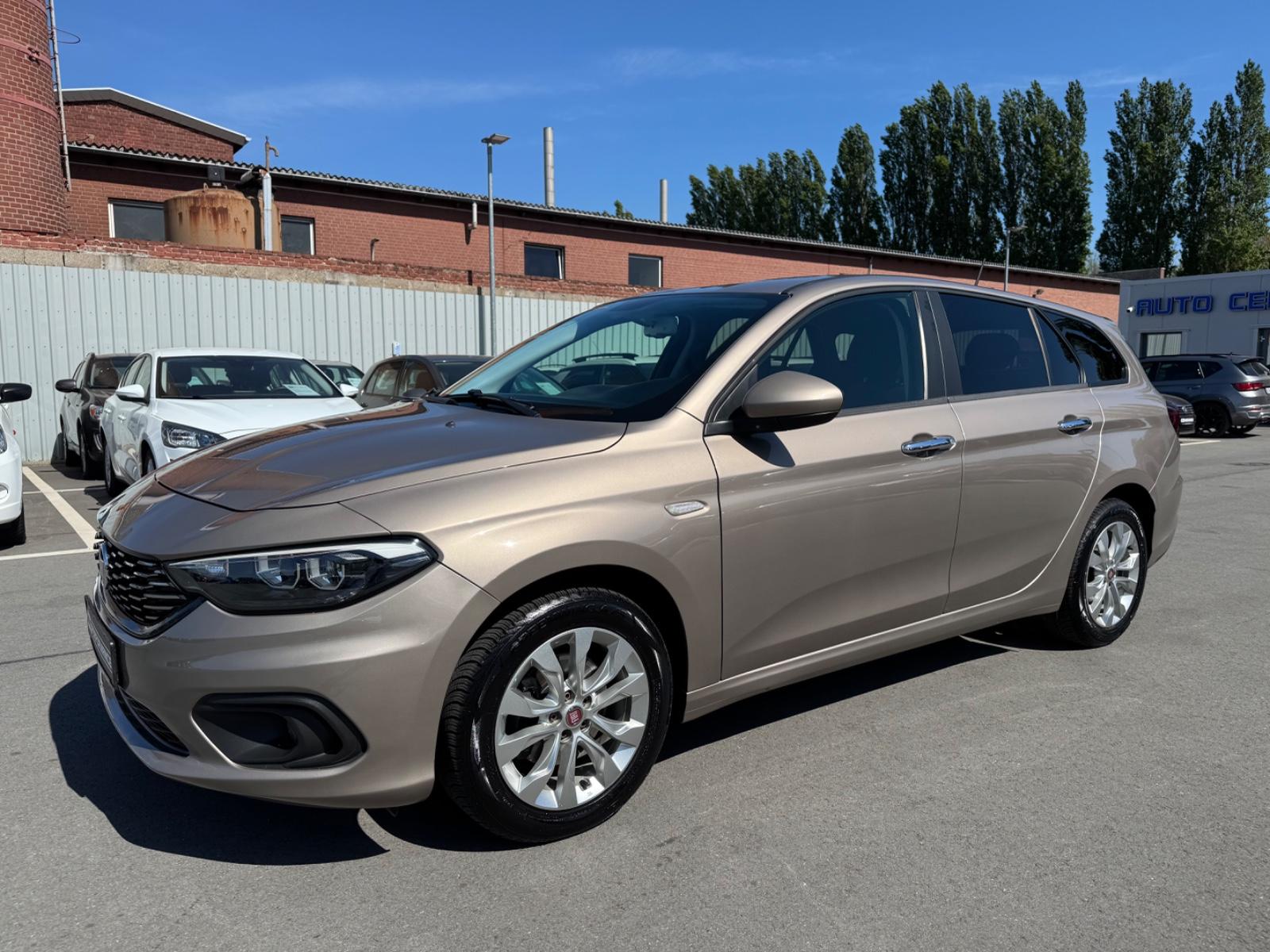 Fiat Tipo *LOUNGE*NAVI*RFK*ÖL NEU*ALLWETTER*PDC*SITZH