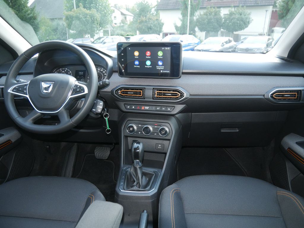 Fahrzeugabbildung Dacia Sandero Stepway Comfort TCe 90 SHZ NAVI AHK LED