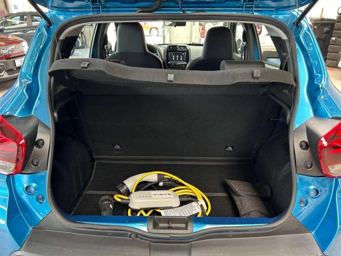 Fahrzeugabbildung Dacia Spring Essential