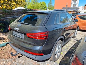 Audi Q3 - 4