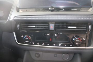 Fotografie 21 des Nissan Qashqai 1.5 VC-T e-Power N-Connecta