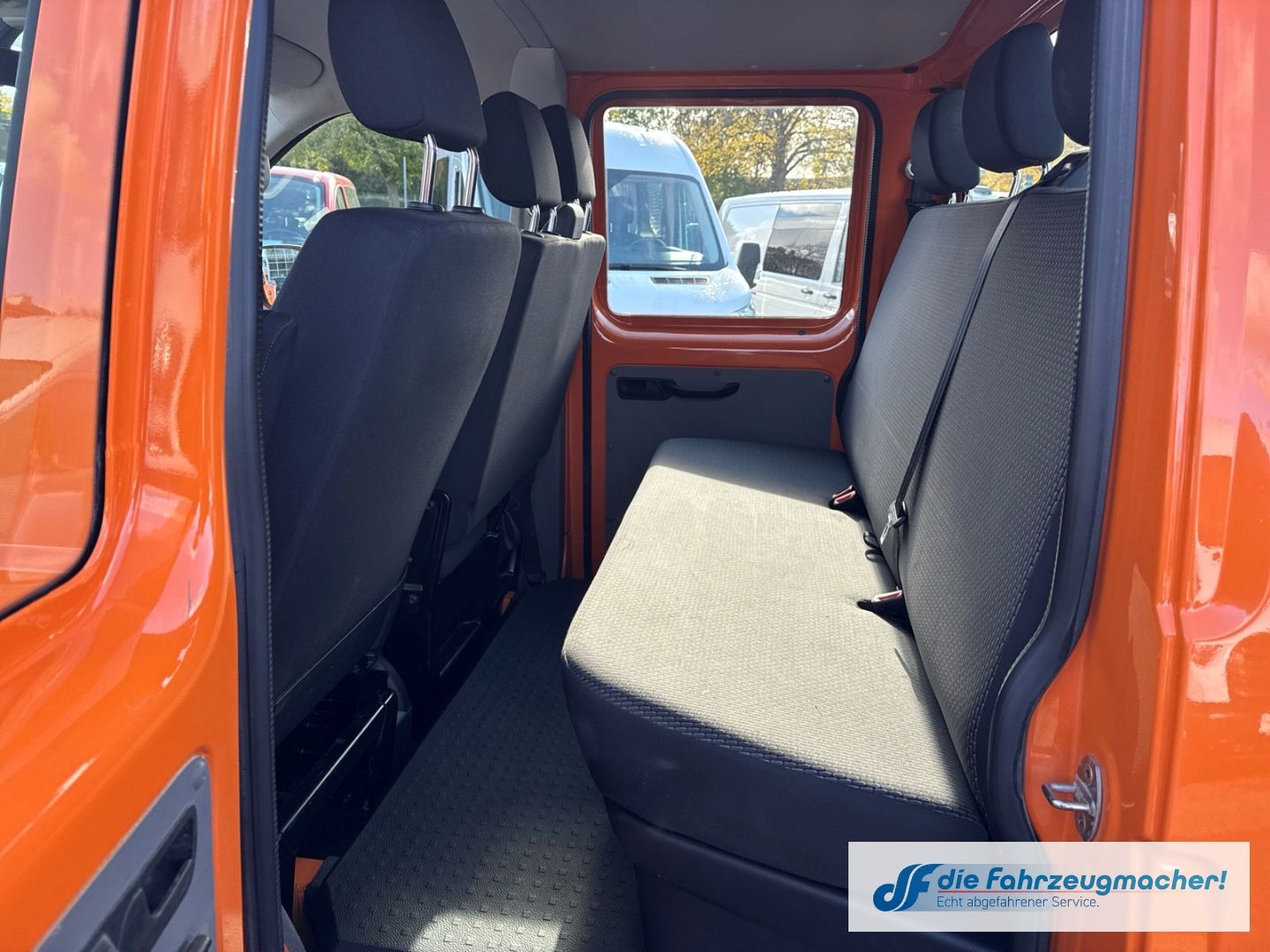 Fahrzeugabbildung Volkswagen Transporter T6.1 Pritsche 150PS Doppelkabine lan