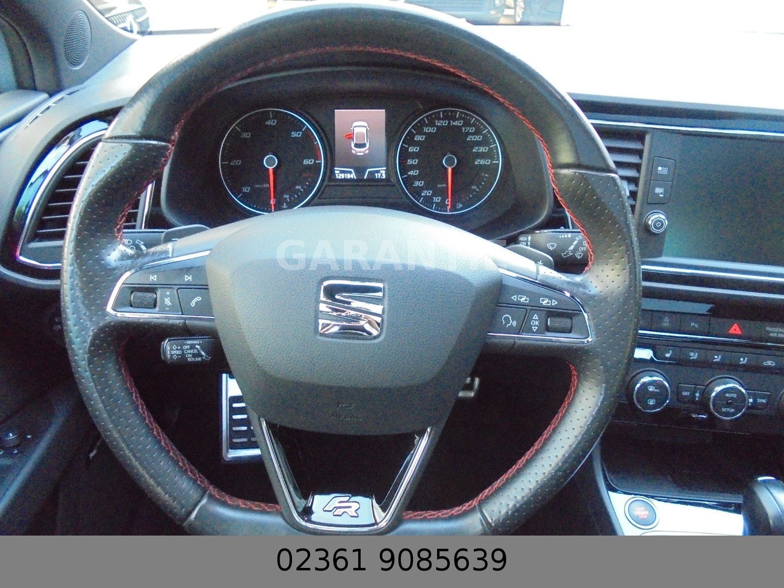 Fahrzeugabbildung SEAT Leon ST FR 2.0 TDI/Automatik/Panorama/Navi/