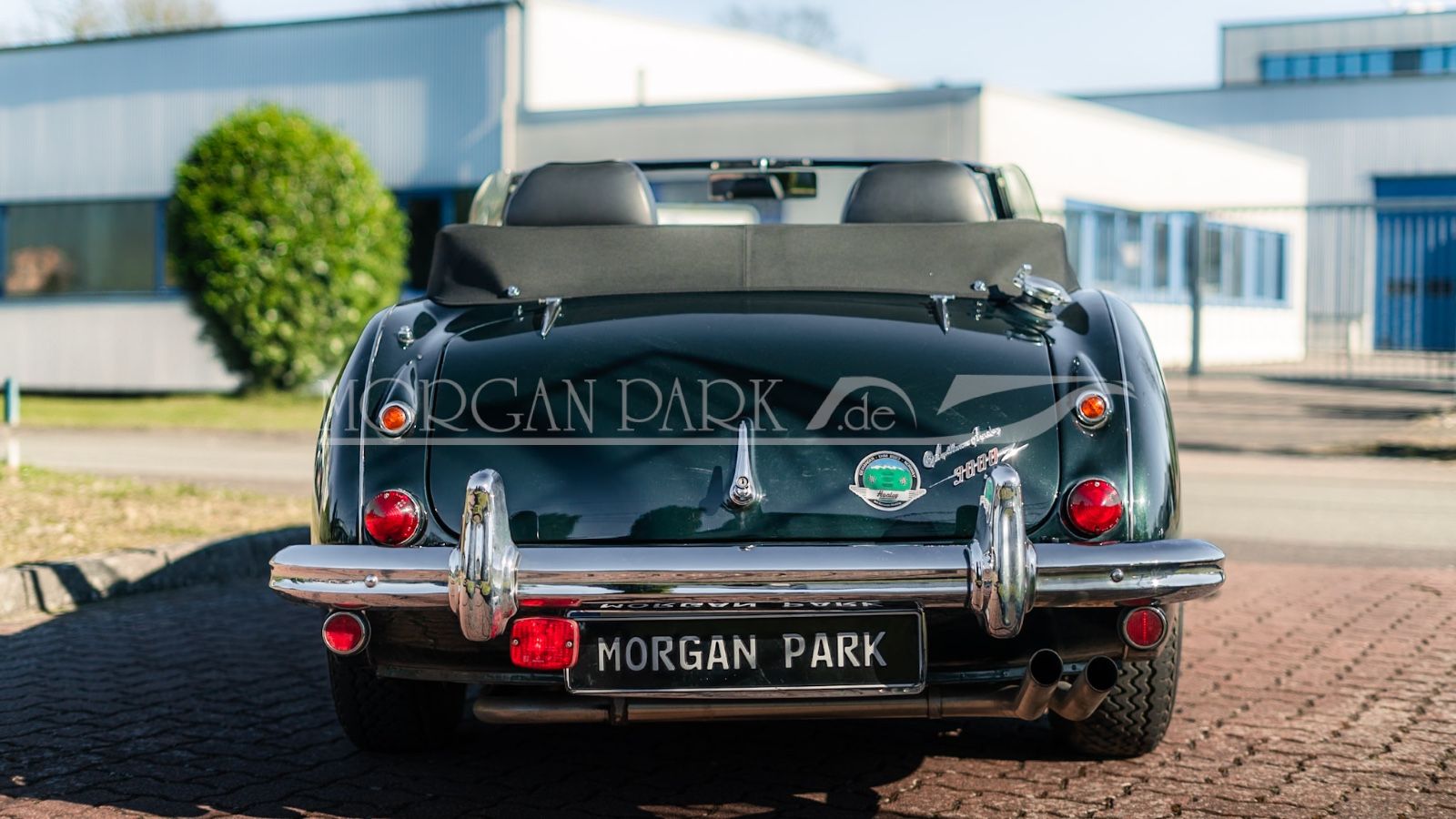 Fahrzeugabbildung Austin Healey BJ8  3000 MK III 1964   Lesen Sie den Text !
