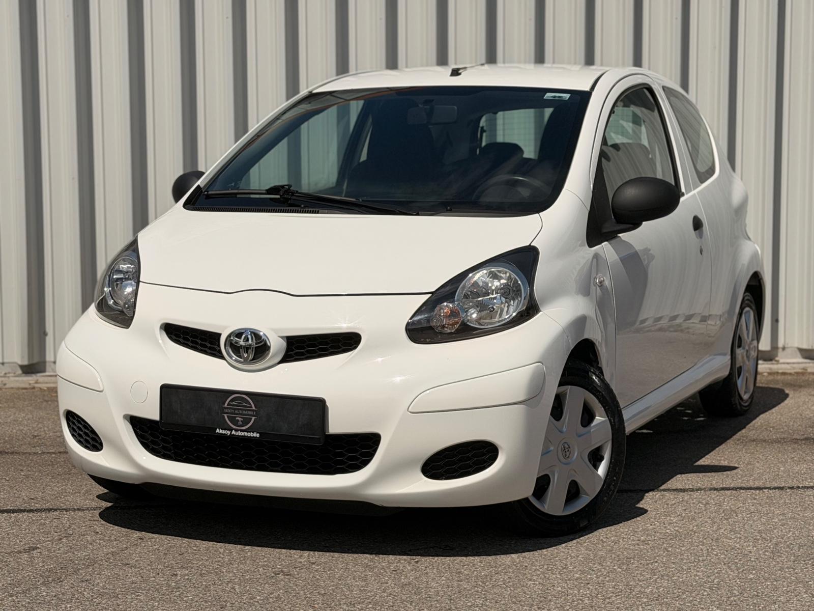 Toyota Aygo AYGO Basis 68PS (  *TÜV*MOTOR TOP * )