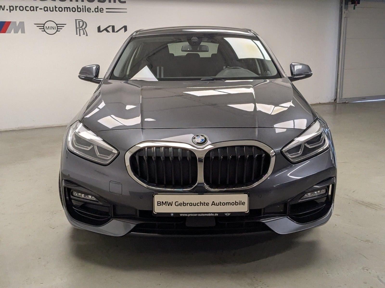 BMW 118i Sport Line PDC LED Navi WLAN