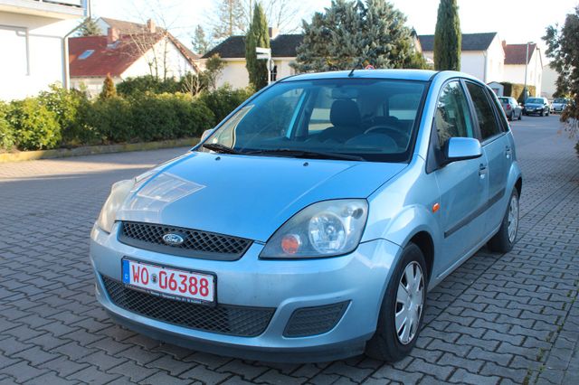 Ford Fiesta 1.3 51 kW Ambiente