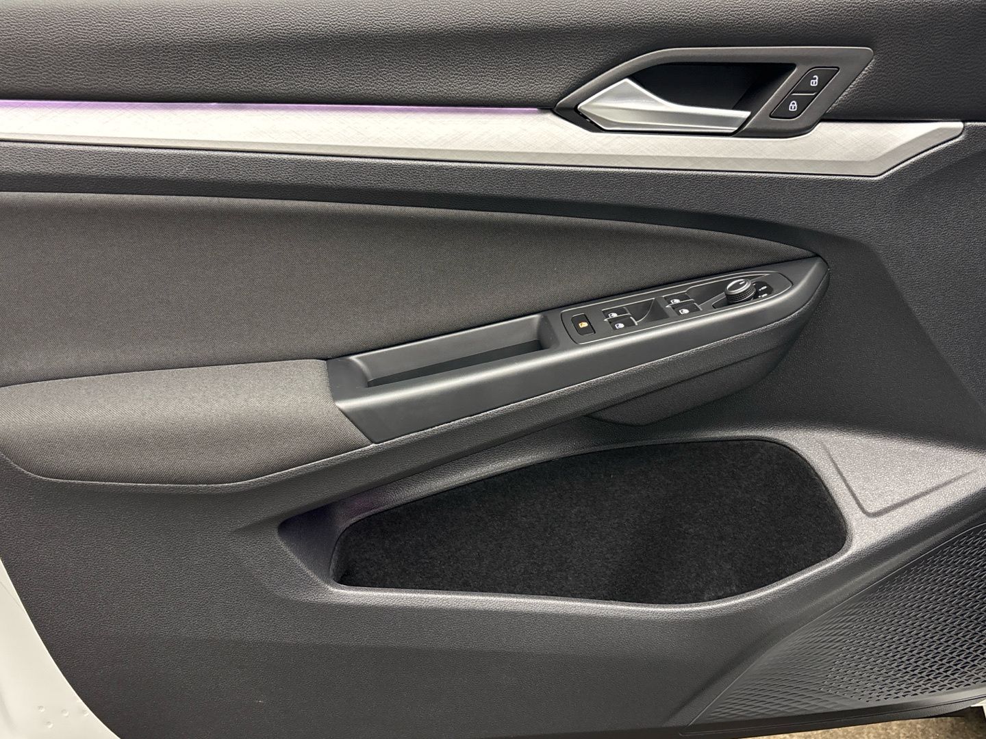 Volkswagen Golf VIII Life 1.0 eTSI CarPlay LED Digi-Cockpit foto 12