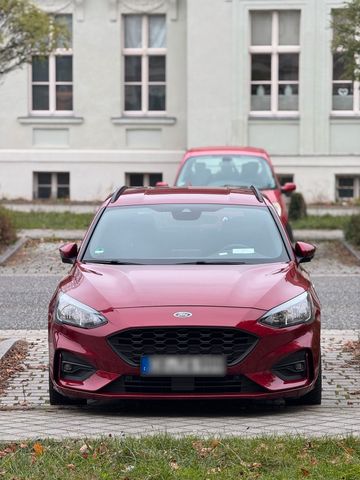 Ford Focus 2019 MK4 ST Line Diesel sehr ge...