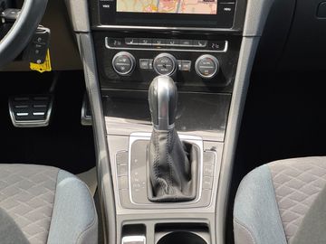 Volkswagen Golf Variant IQ.DRIVE 1,5l TSI 150 PS 7-Gang-DSG