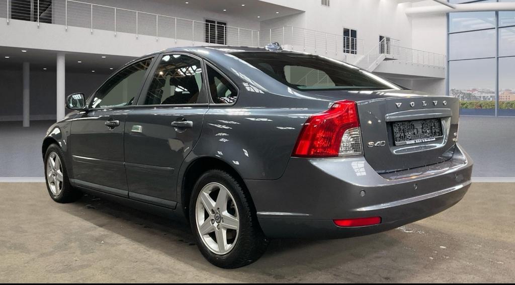 Volvo S40