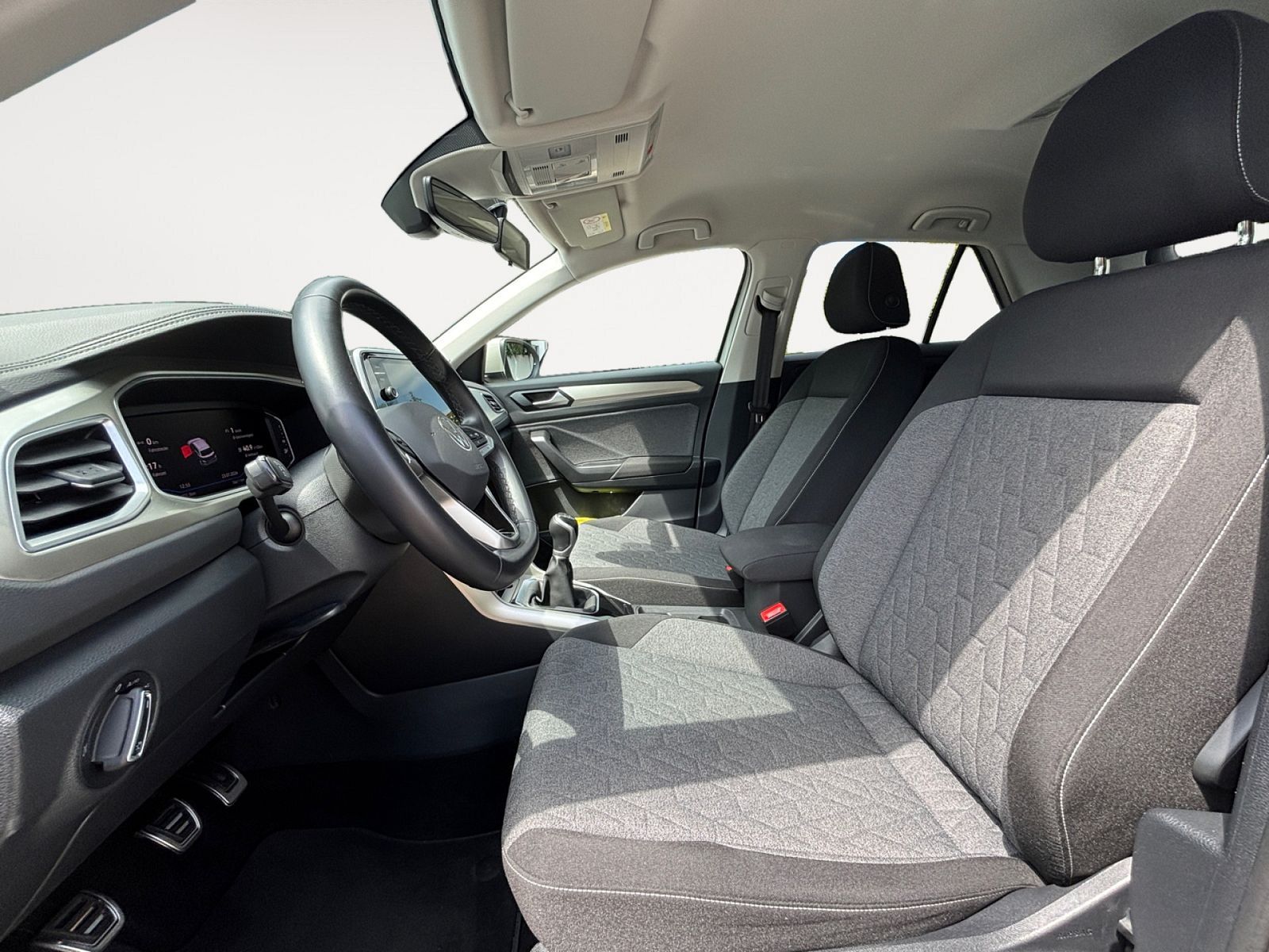 Volkswagen T-Roc - Bild 9