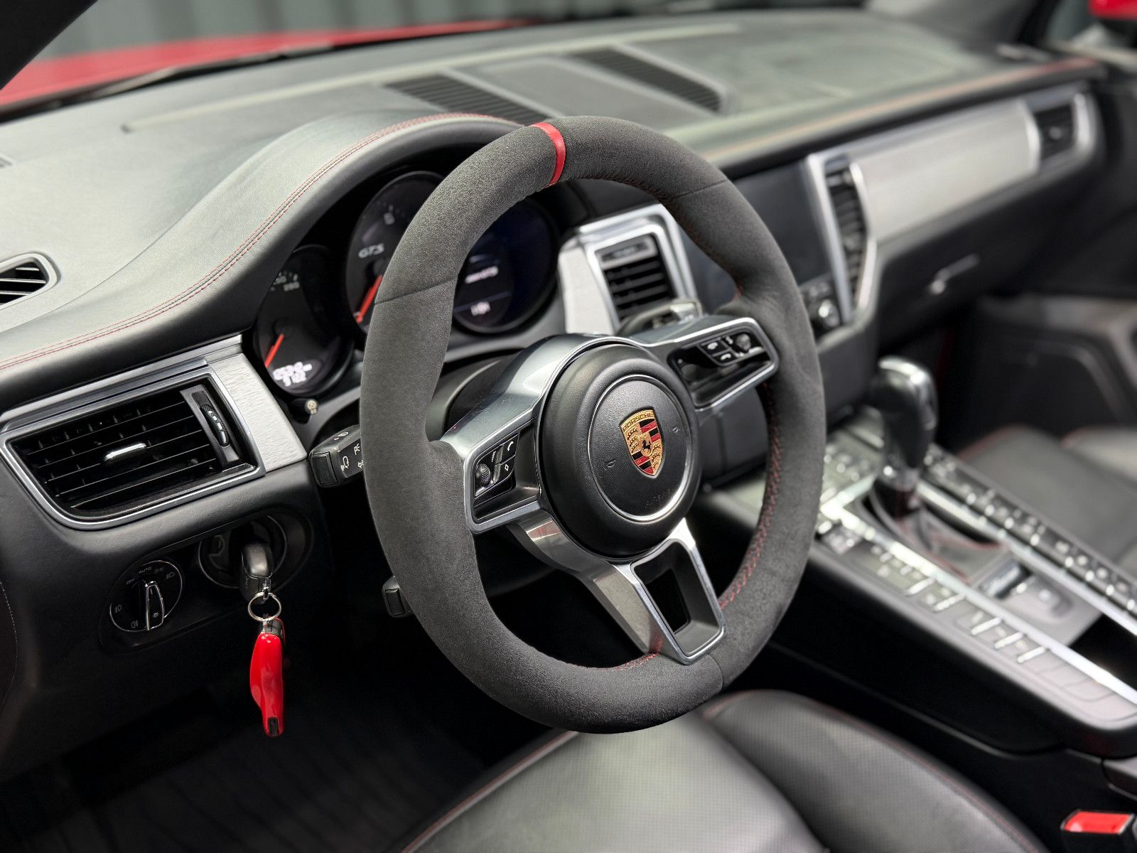 Fahrzeugabbildung Porsche Porsche Macan GTS |BOSE|360°|SITZBELÜFTUNG