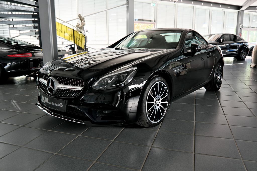 Image of Mercedes-Benz SLC 300
